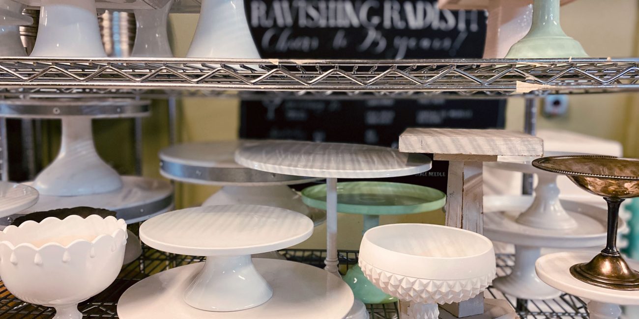 Prosecco, Pedestals and a Pause
